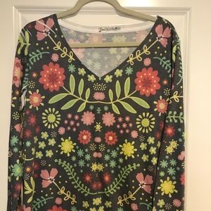 Time Machine Lightweight V neck Cotton Top